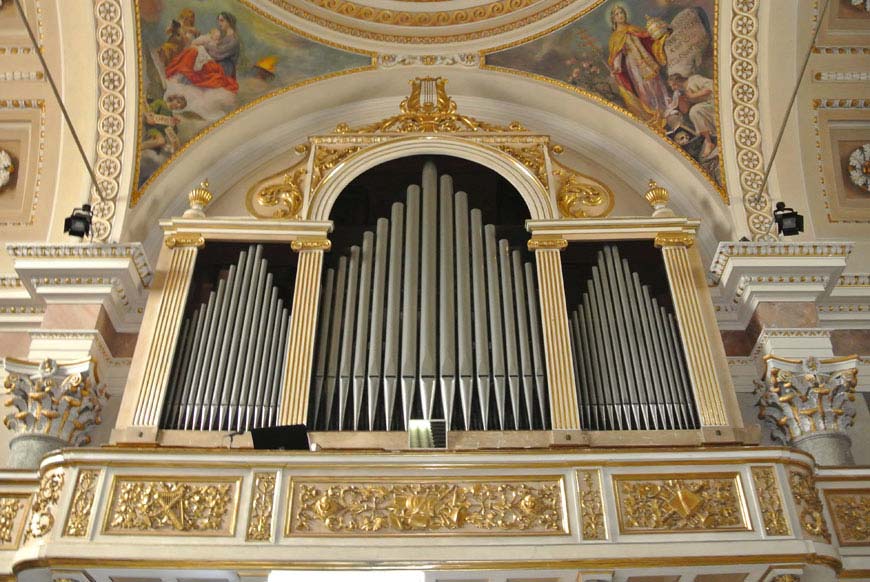 basilica san nicolo organo a canne