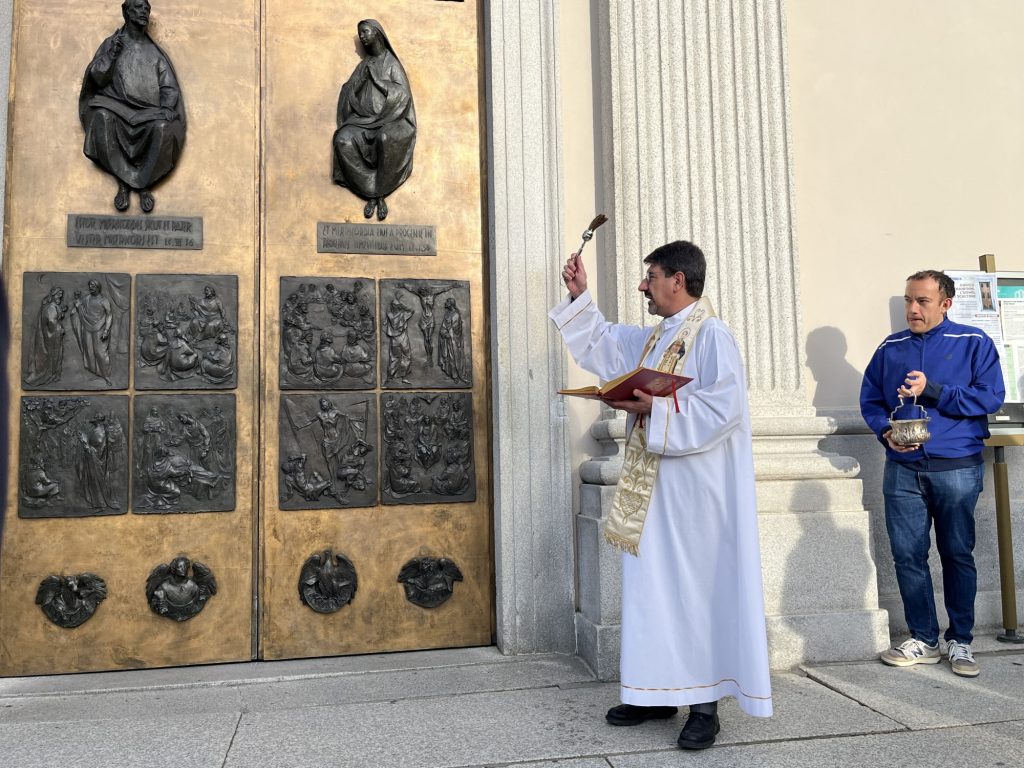 50simo anniversario delle Porte della Misericordia, dei Papi e dei Santi patroni 2 50 porte misericordia San Nicolo 21